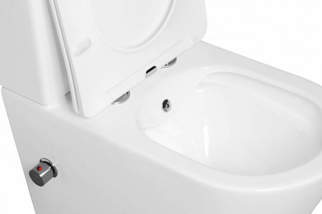 Унитаз SantiLine  SL-5014SM-BD напольный с встроенным смесителем и функцией биде (сиденье микролифт) Арматура GEBERIT